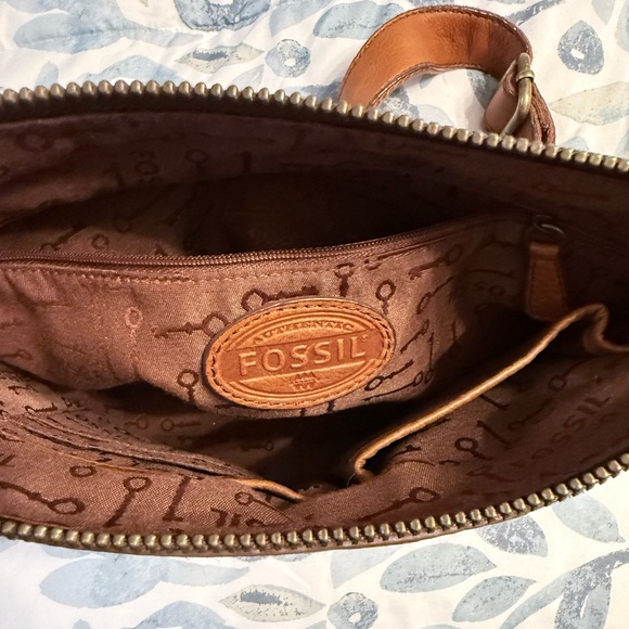 Fossil Brown Leather Crossbody Bag - Picture 2 of 6